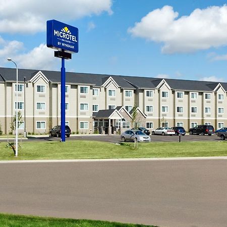 Microtel Inn & Suites By Wyndham Dickinson Buitenkant foto